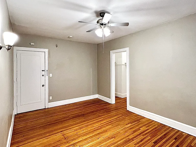 Stevens Square Apartments — Photo 75
