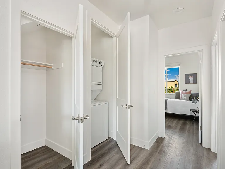 2085 Landen Ln — Photo 1