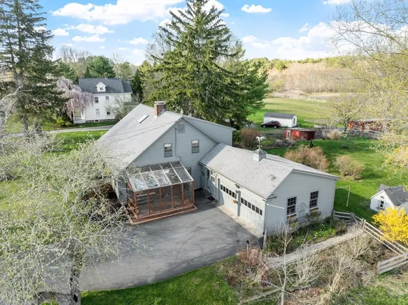 1465 Sudbury Rd, Concord, MA 01742