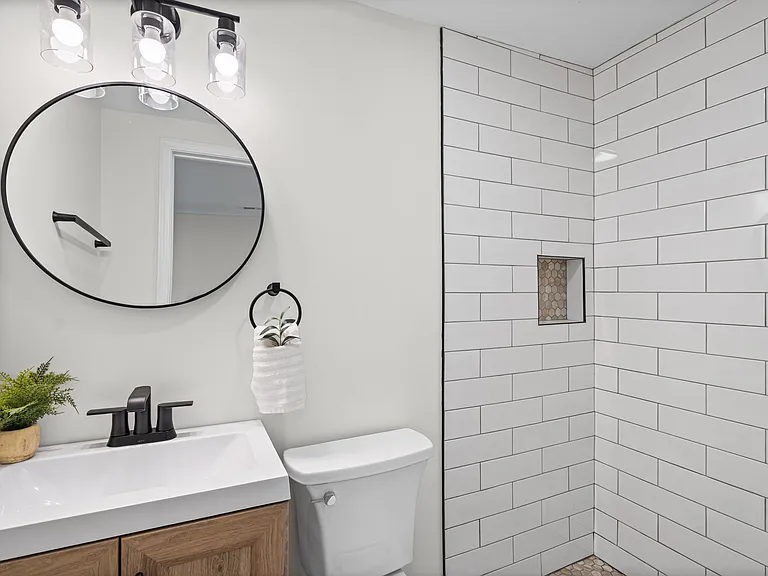 7615 Terrace St — Photo 22