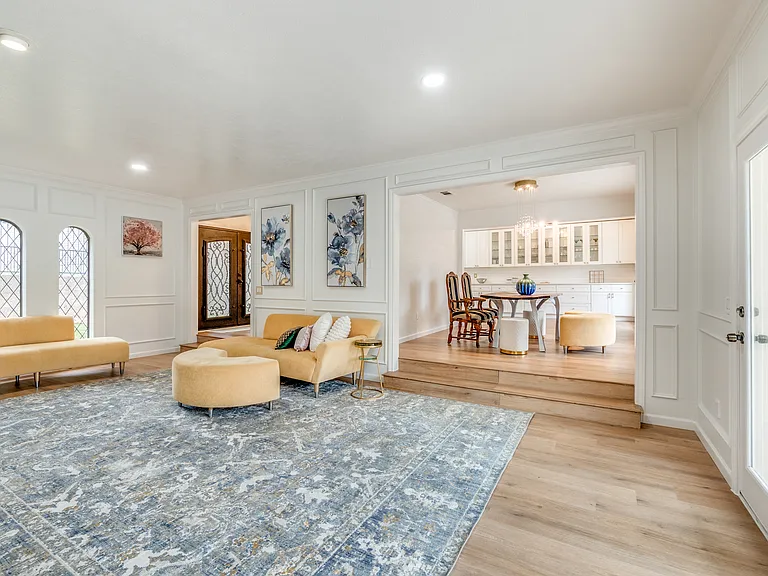 9130 Valley Chapel Ln — Photo 12