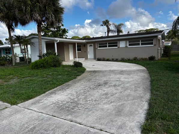 1021 Regalia Dr, Rockledge, FL 32955