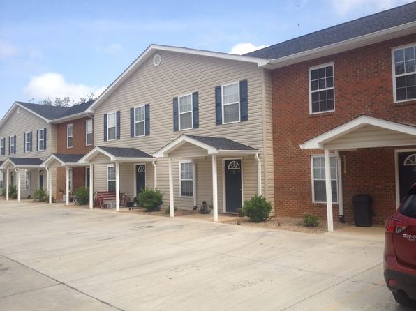 Old Stage Rd Apartments