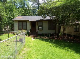 1606 1/2 Holloway Dr, Pineville, LA 71360