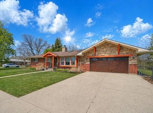256 W Kathleen Dr, Des Plaines, IL 60016