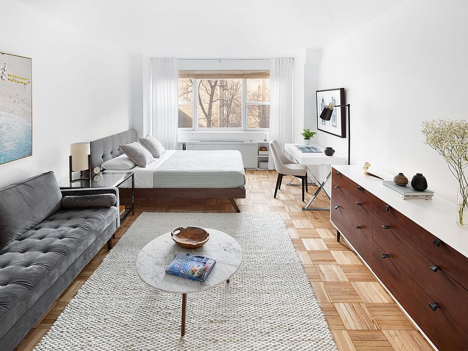 1st image of 101 W 12th St APT 6B
