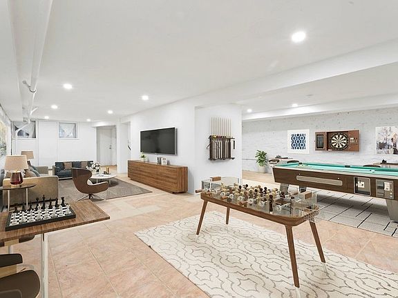 5th image of 808 Wyckoff Ave Unit 4