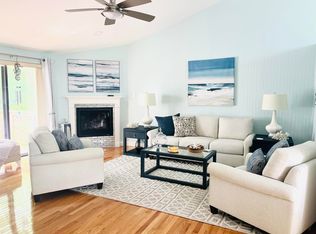 19 Ridgewood Dr, Atkinson, NH 03811