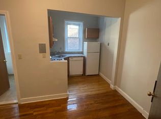 1183 Commonwealth Ave #4, Allston, MA 02134