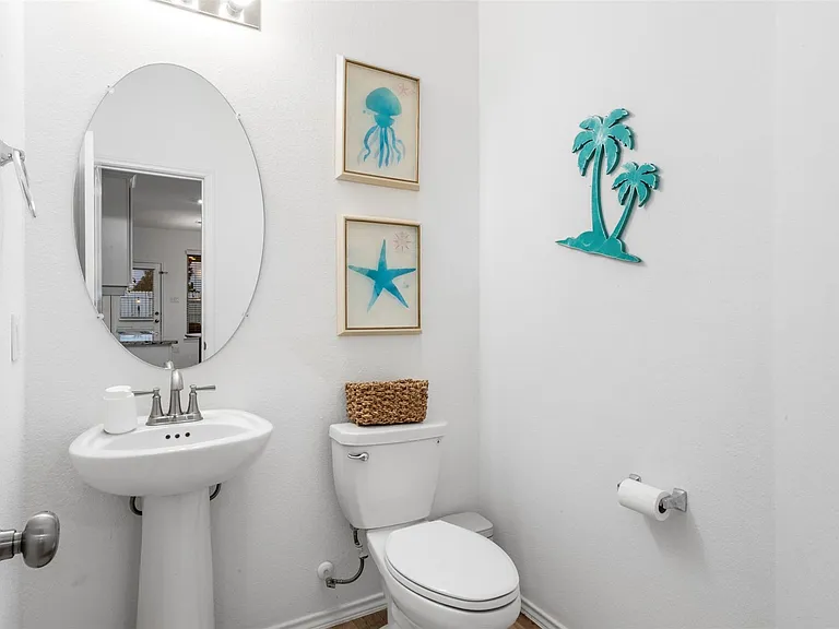 18426 White Stallion Ln — Photo 34