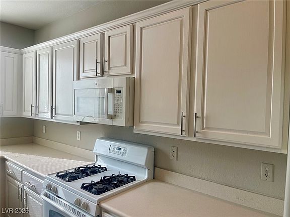 5th image of 8151 Rock Meadows Dr