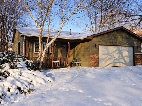 2808 81st Ave N, Brooklyn Park, MN 55444