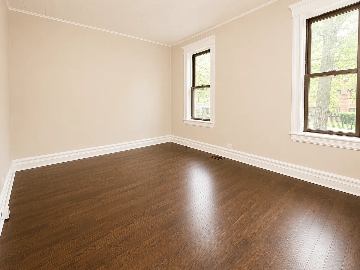 Building Photo - 214-218 W Market St #2