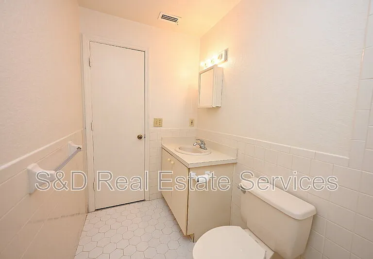 613 Robin Rd #3 — Photo 15