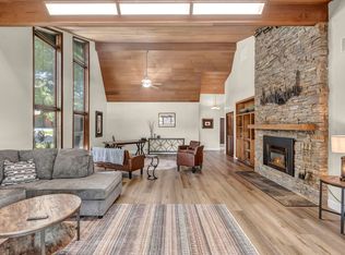 1954 Villa Way S, Reno, NV 89509