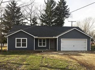 8039 Charlesderry Rd, Willoughby, OH 44094