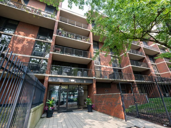 3021 S Michigan Ave Unit 305, Chicago, IL 60616