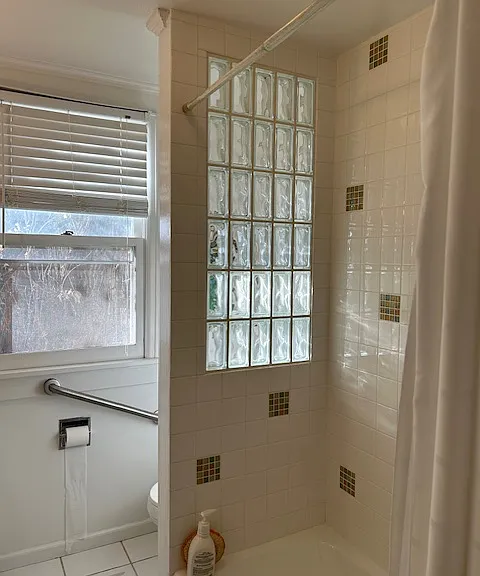1232 Dean Pl — Photo 1