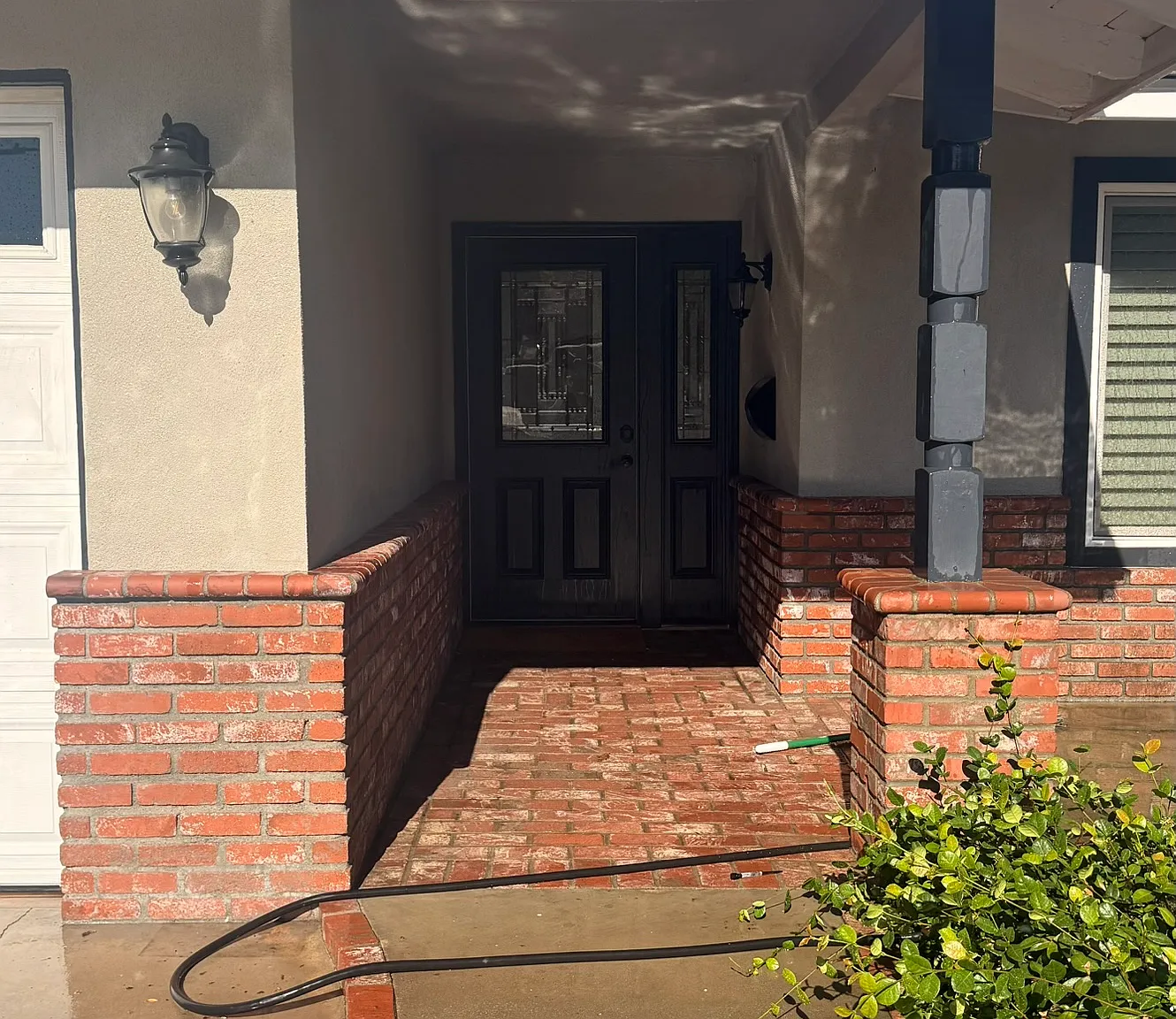 4 bed, 1872 sqft, $3,980 — Photo 2