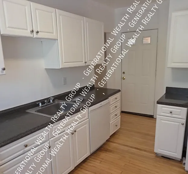 6154-56 N Talman Ave #930 — Photo 2