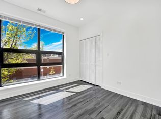 4350 W Lawrence Ave #408, Chicago, IL 60630