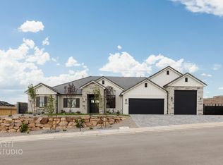 1695 W Belayer Dr, Saint George, UT 84770