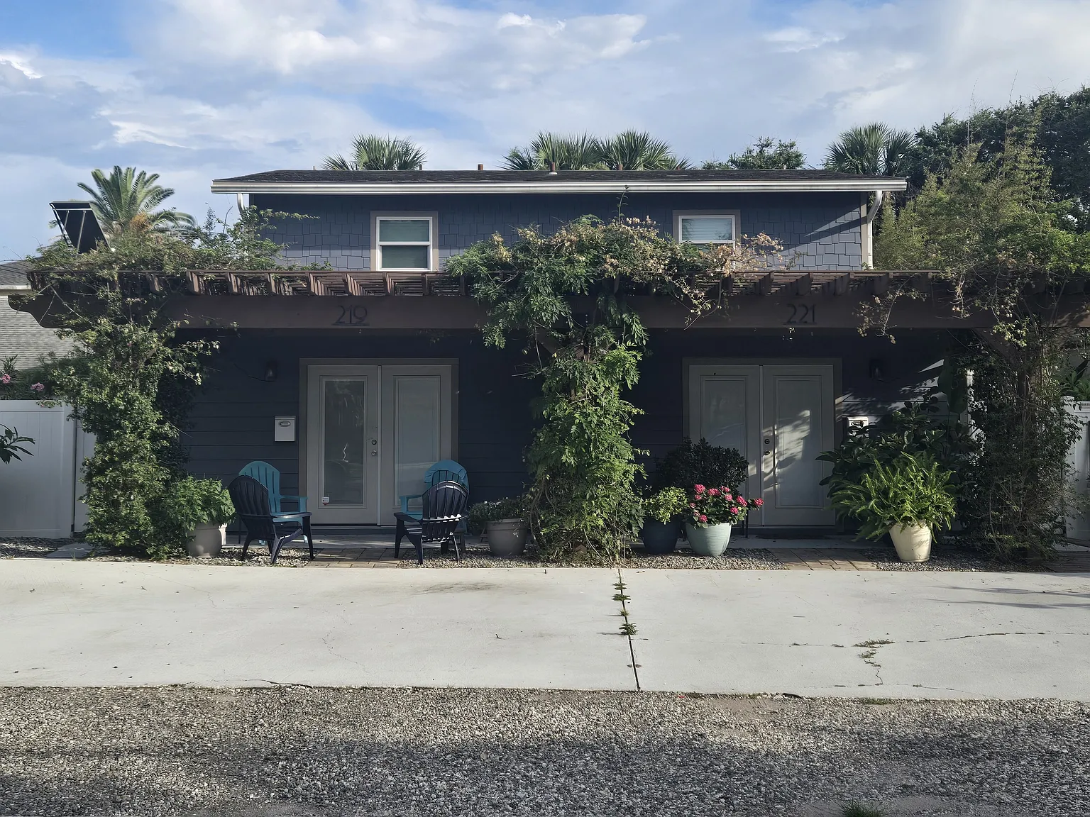 3 bed, 1408 sqft, $4,750 — Photo 2