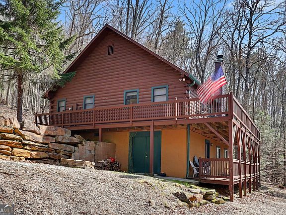 4th image of 182 Blueberry Ln