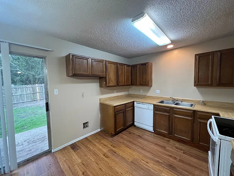 7026 Silver Cyn — Photo 14