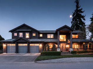 2278 72nd Ave SE, Mercer Island, WA 98040