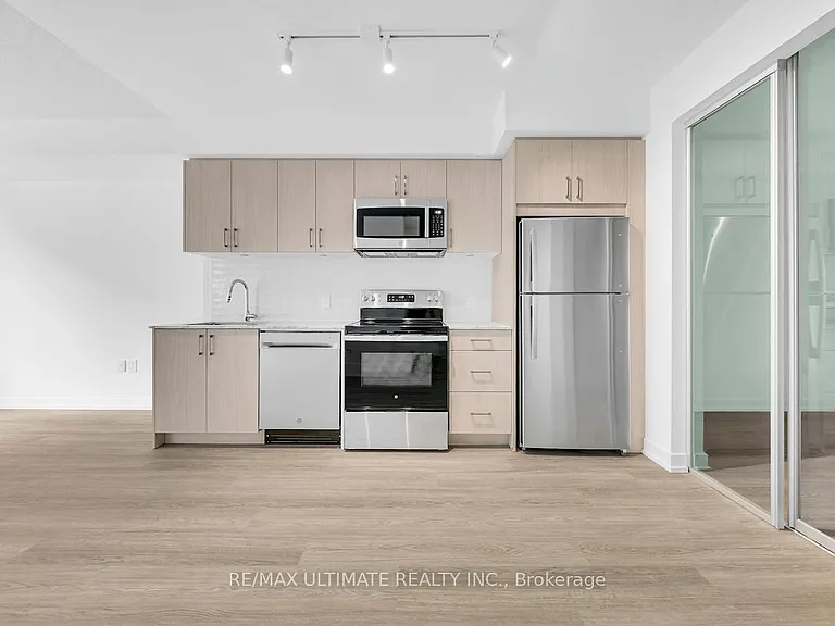 4010 Eglinton Ave W #519 — Photo 14
