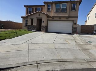 25857 Oak Springs Ct, Homeland, CA 92548