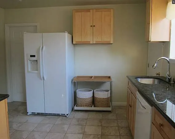 1524 Kearney St — Photo 6