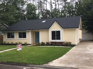 8128 Honeysuckle Ln, Jacksonville, FL 32244