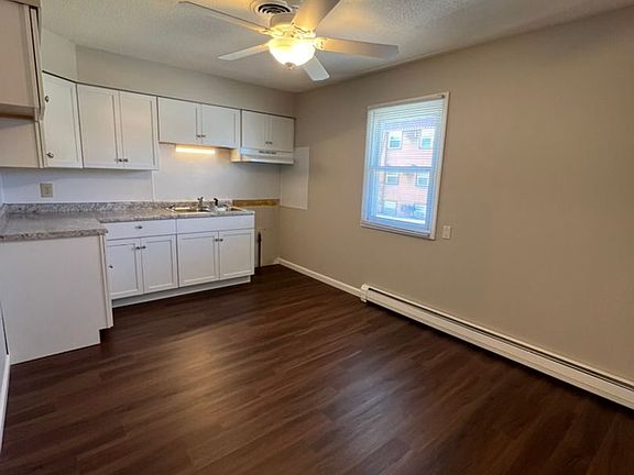 4th image of 2105 Todd Dr APT 4