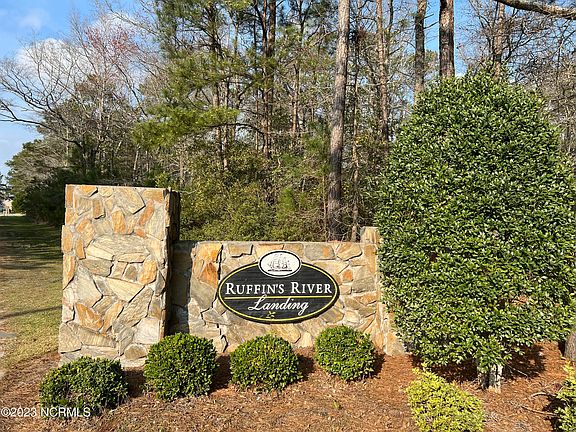 2nd image of 786 Compass Rose Ln SW #25