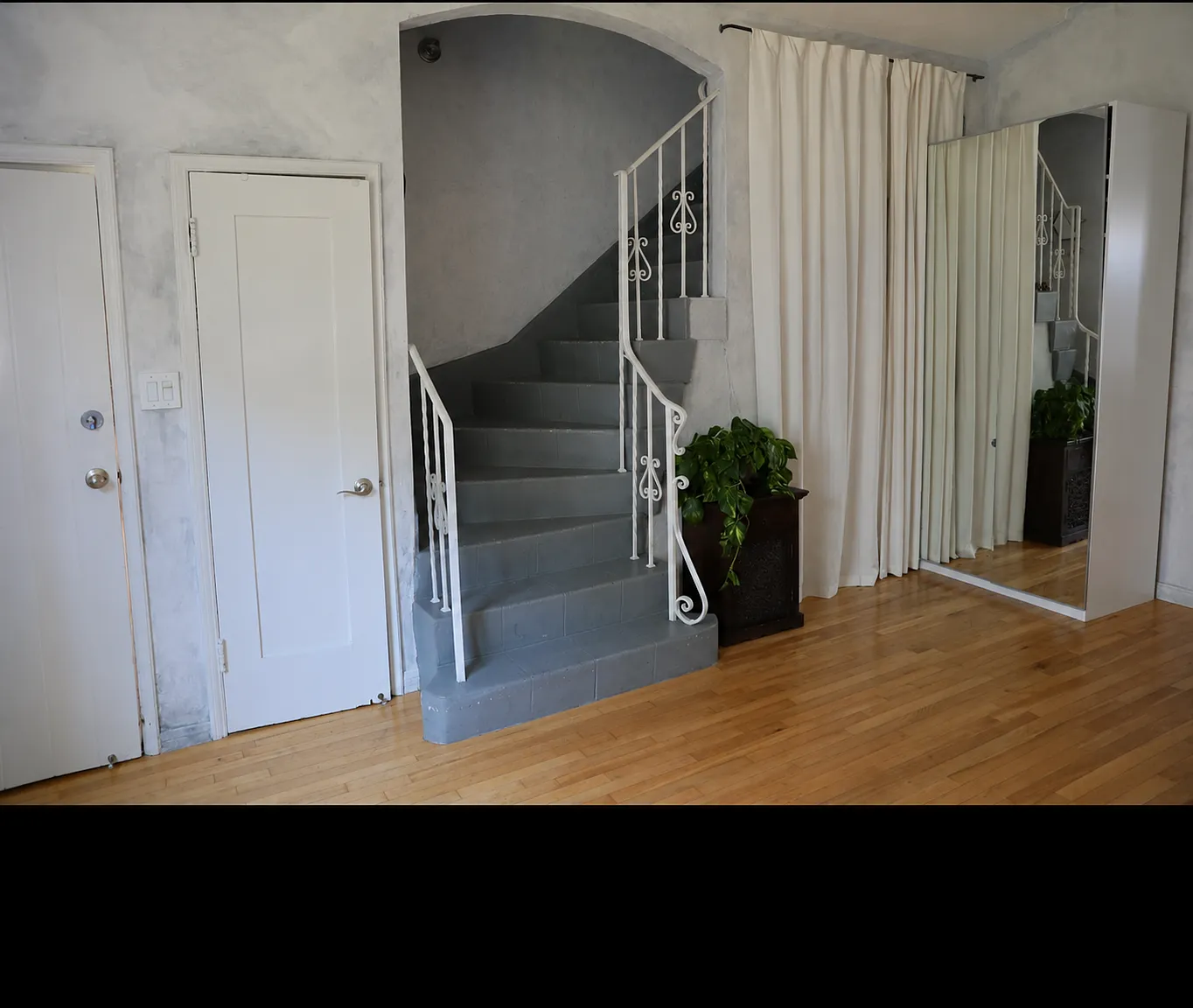 2 bed, 1200 sqft, $1,800 — Photo 3