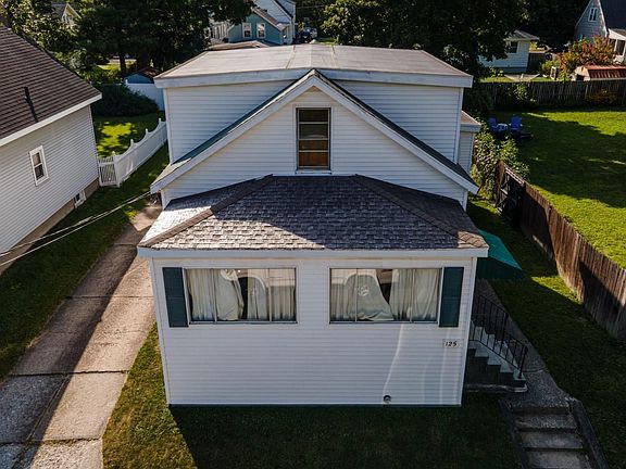 2nd image of 125 Mann Ave