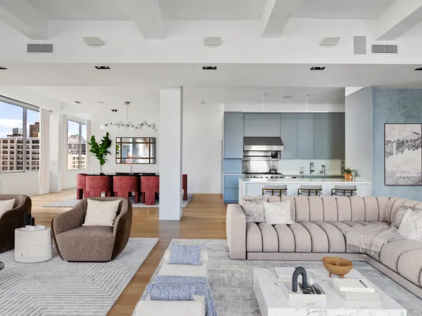 105 East 16th Street image 5 of 16