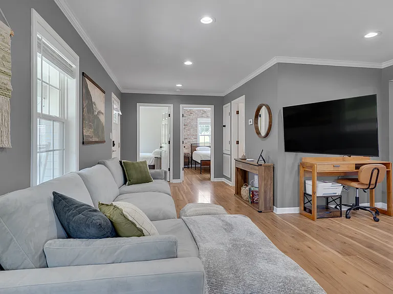 113 Murray St — Photo 15