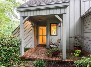 301 Saint Annes Moor Ct, Wilmington, NC 28412