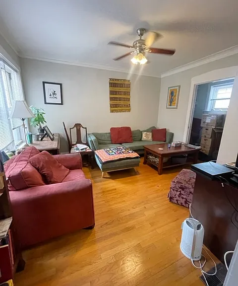 1514 W Rosemont Ave #3 — Photo 2
