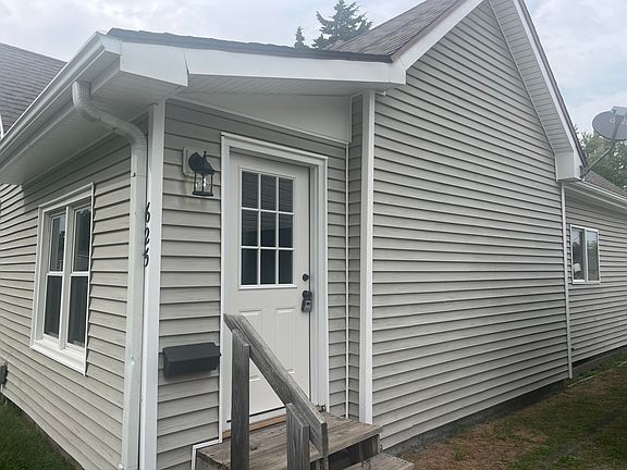 2nd image of 625 Vincil St