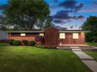 916 E Ridge Ave, Conway, PA 15027