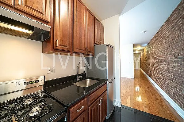 Rented by Living New York | media 1