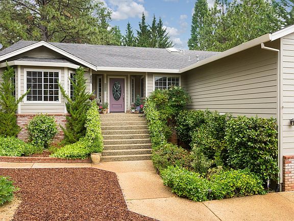 3rd image of 4657 Monte Vista Dr