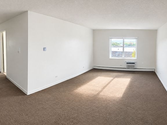 3rd image of 707 W 96th Ave APT 22