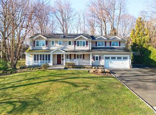 330 Chestnut Drive, East Hills, NY 11576