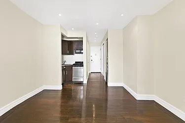 Rented by Cooper & Cooper Real Estate