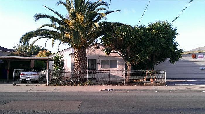 1st image of 1736 Dahlia Ave